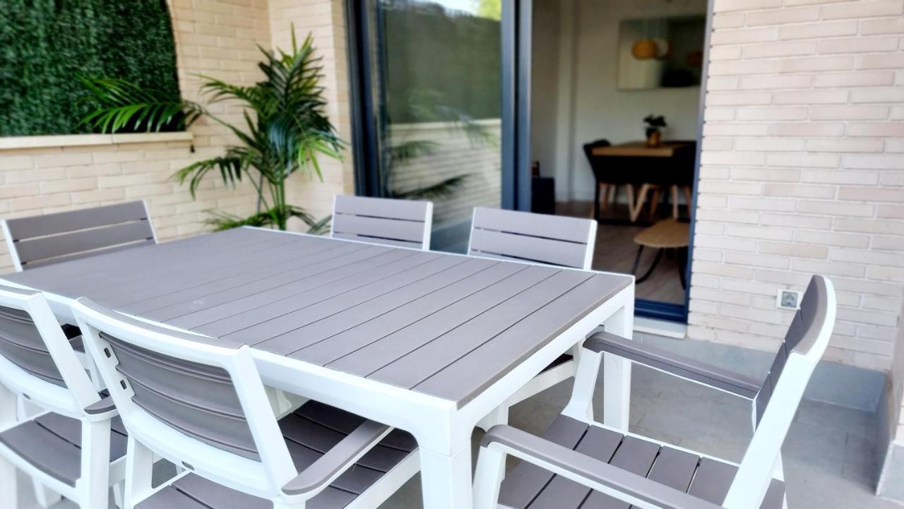 Apartamento Diseno Con Jardin Privado A 100 Metros Del Mar Torredembarra Exteriör bild
